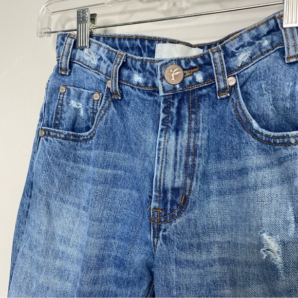 One tea Spoon High Waist Freebird Light Wash Distressed Skinny Jeans size 24 - Picture 3 of 10